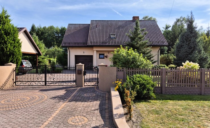 dom na sprzedaż - Włoszczowa